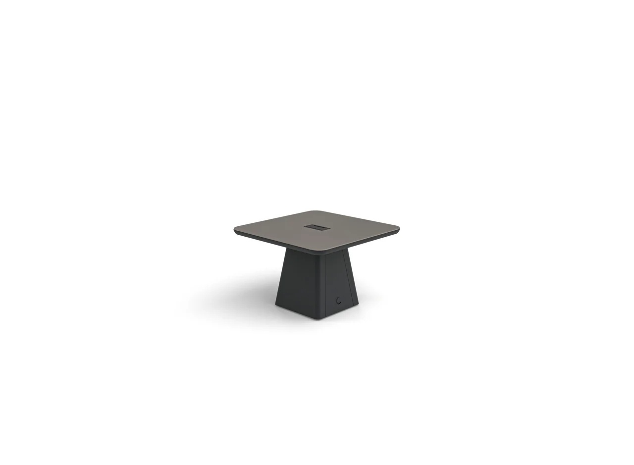 Han Conference Tables