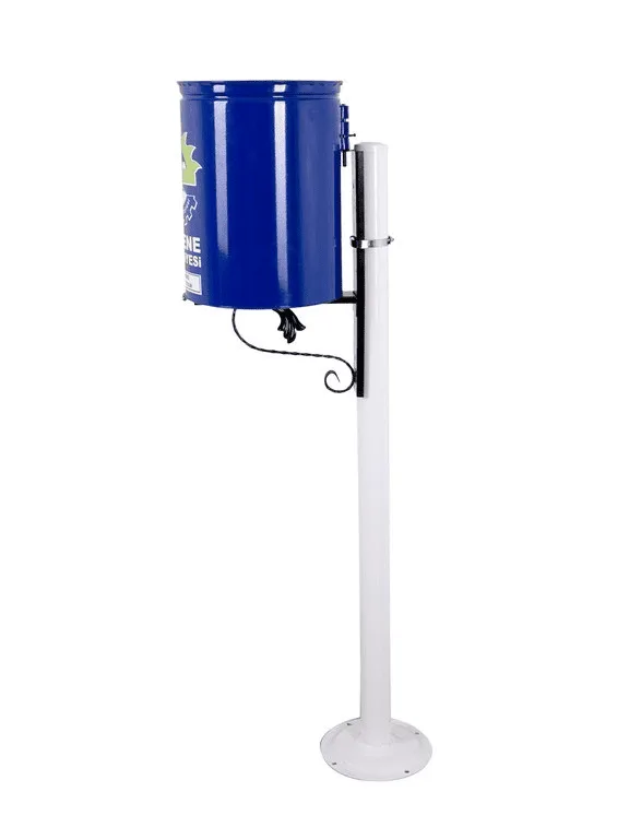 Pole-Mounted Outdoor Waste Bucket